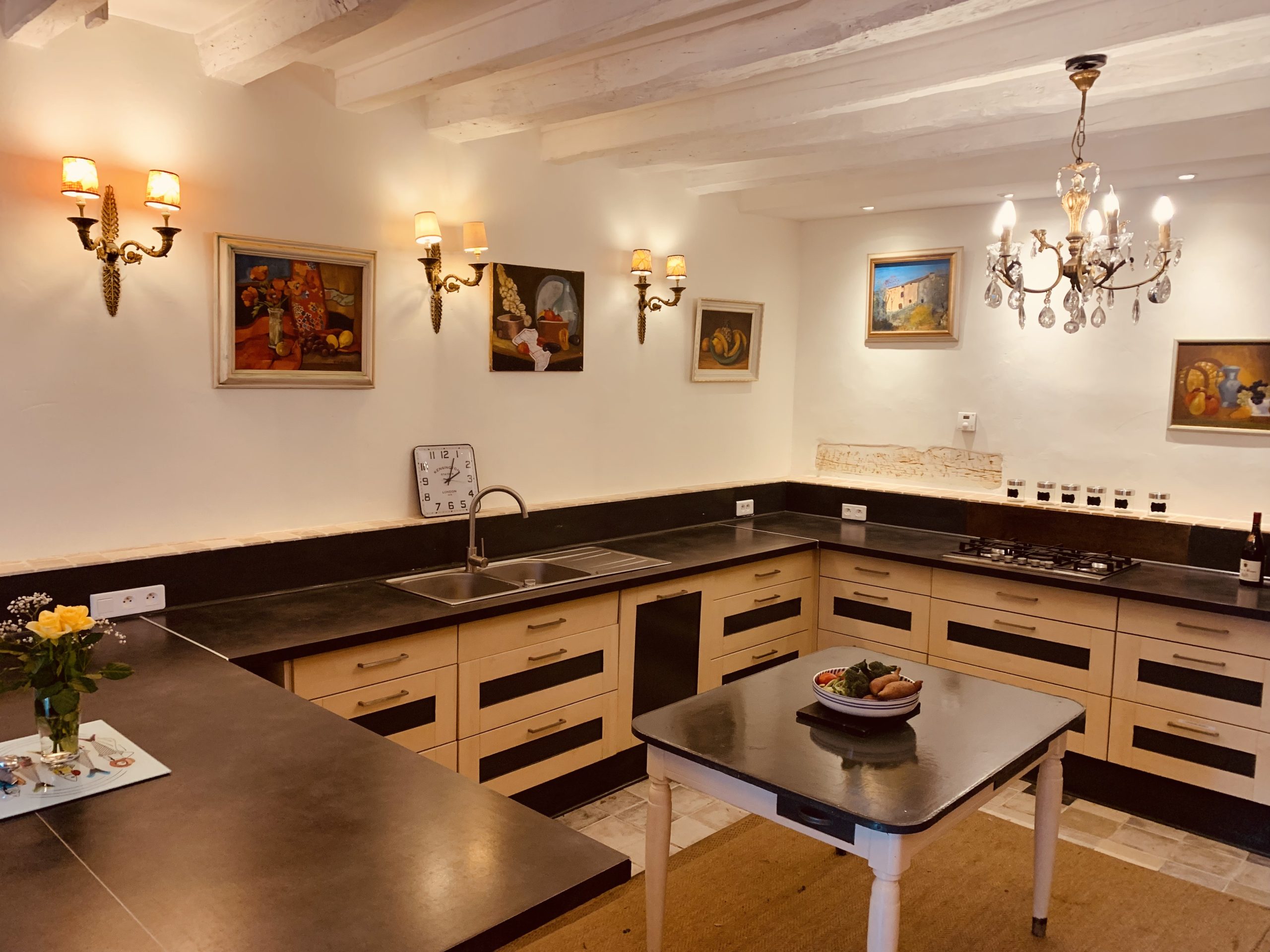KITCHEN 1