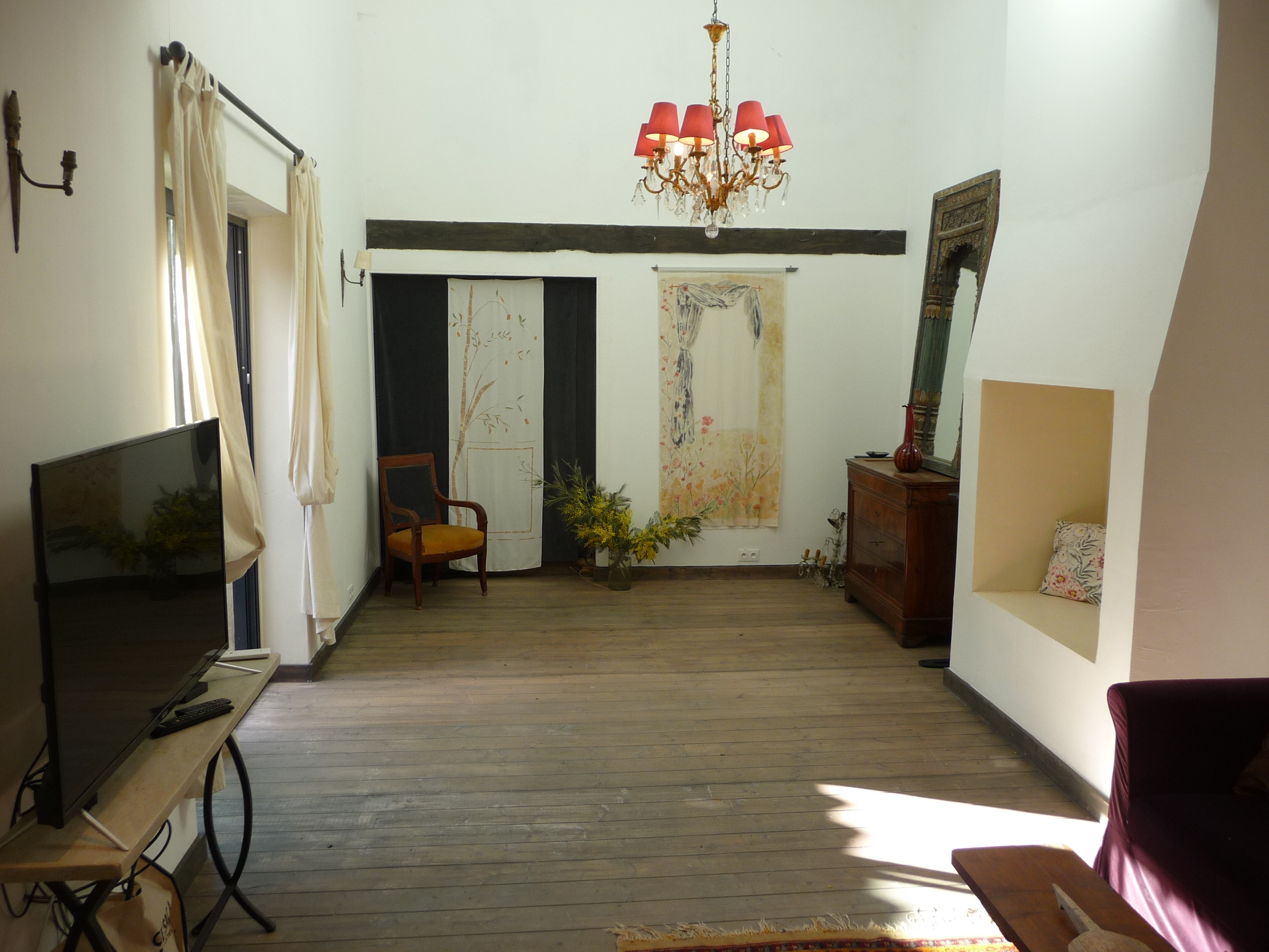 Live Room